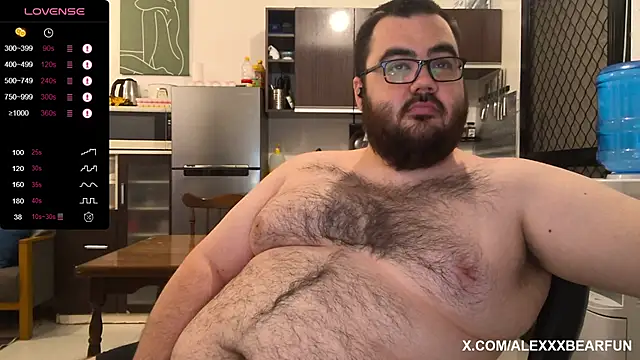 alexxxbear live sex cam