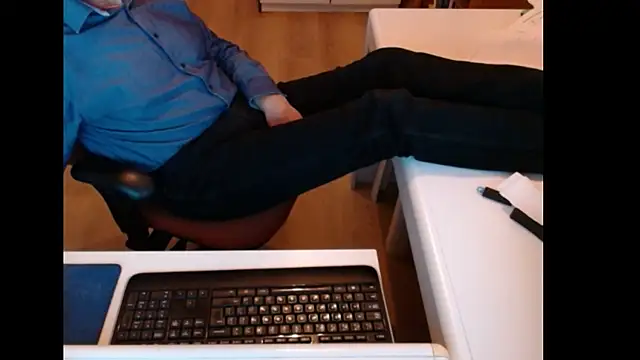 dutchpornking live sex cam