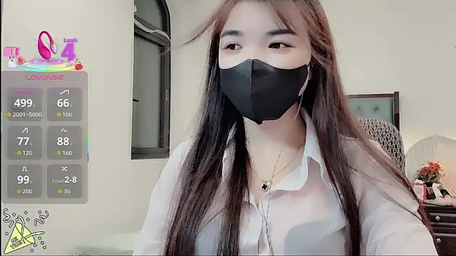 Caryln-Bun live sex cam