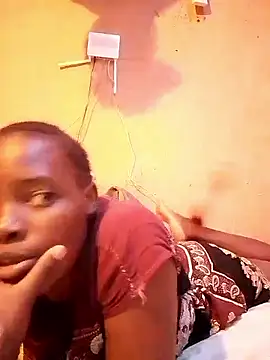 cute_naimah live sex cam