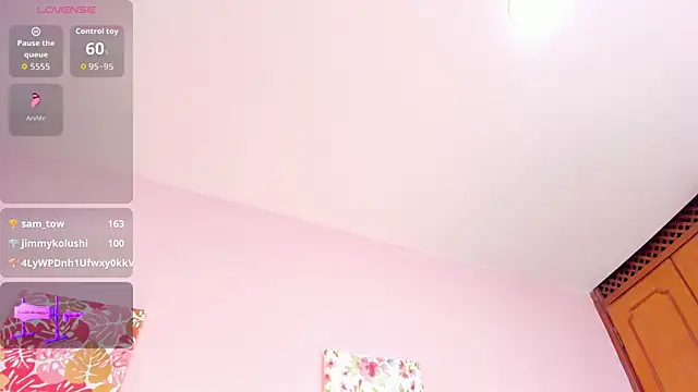 mia_celezte's cam snapshot