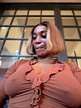 ___Nessa live sex cam