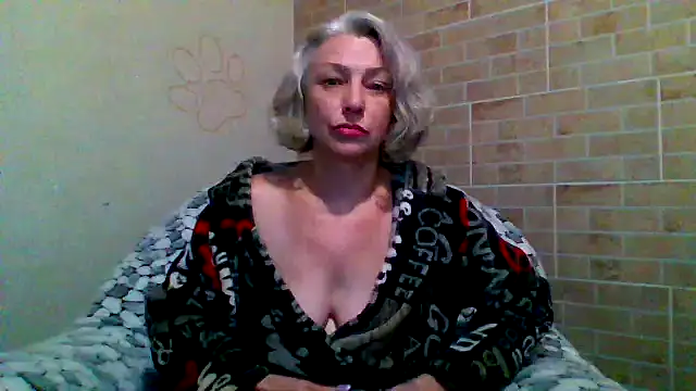 Lorie_Carrie's cam snapshot