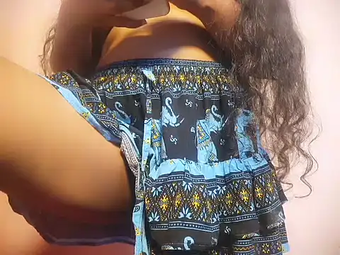 Savithri9 live sex cam