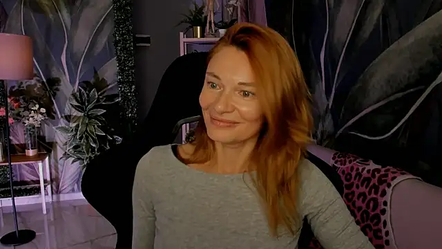 MistyBarnes live sex cam