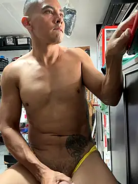 Paul22cm- live sex cam