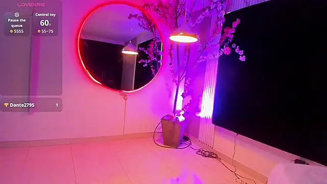 arya_alaya_cr's cam snapshot