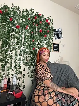 butterflybootyy live sex cam