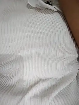 tasty_Chocobaar live sex cam