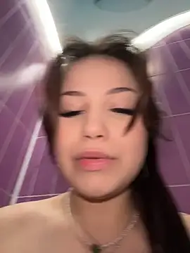 Chloe__Moon live sex cam