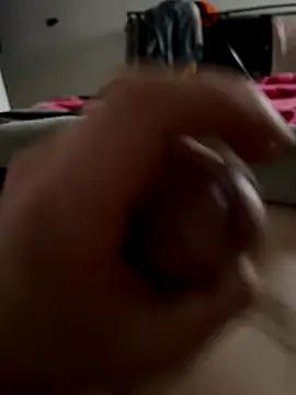 grossebite12335 live sex cam