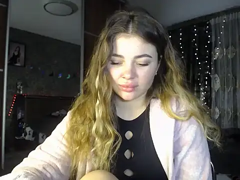 BonnyShy live sex cam