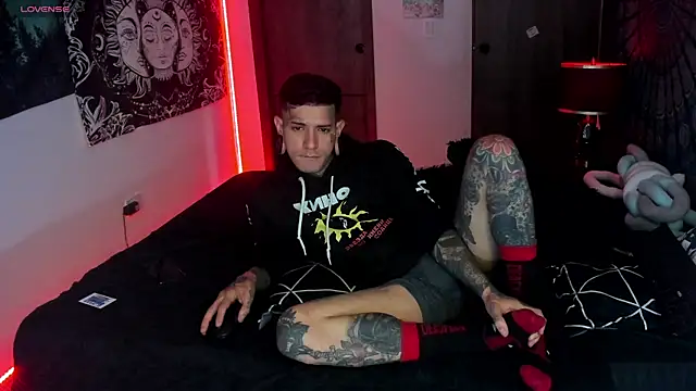 cleoo_jhonny live sex cam