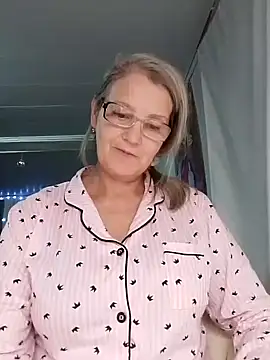 irinamaux live sex cam