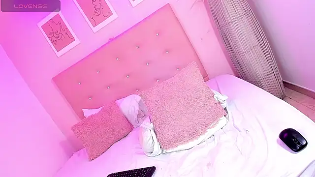 ANNIE_DOLCE_ live sex cam