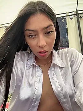 Ema_azel live sex cam