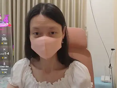 Lil-Cherries live sex cam