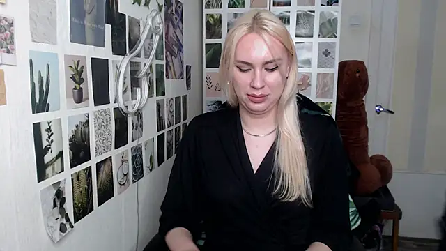 CapriScorpion live sex cam