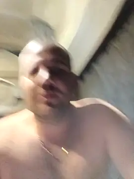 Chubbytop454 live sex cam