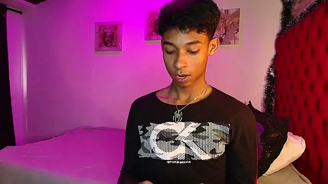 CoffeNaughty_nom live sex cam