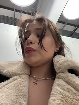 Chloe__Moon live sex cam