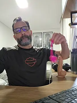 lorenzoDaddy live sex cam