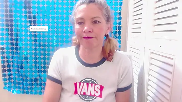 electra-mommy's cam snapshot