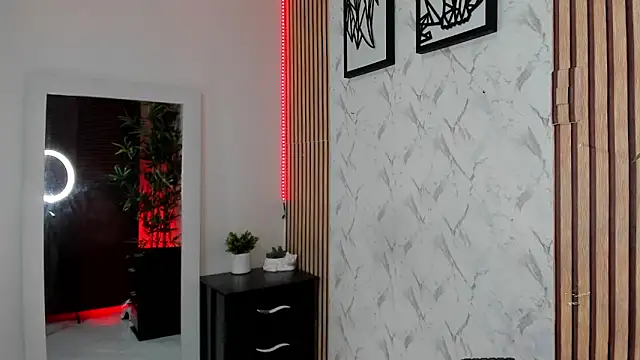 AnnaArela's cam snapshot