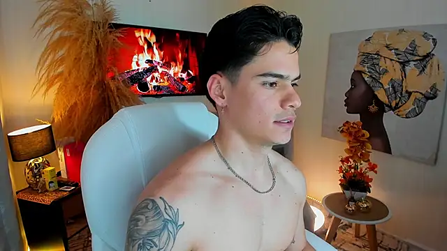 Matias_Murrier live sex cam