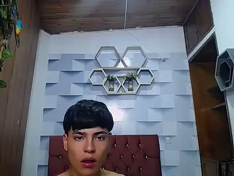 IndigoSexxy live sex cam