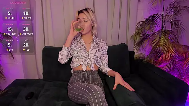 AlysiaSun_ live sex cam