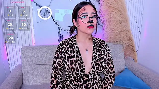 AlmaLopez_'s cam snapshot