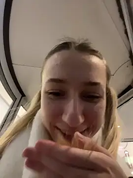 Lia__Love live sex cam