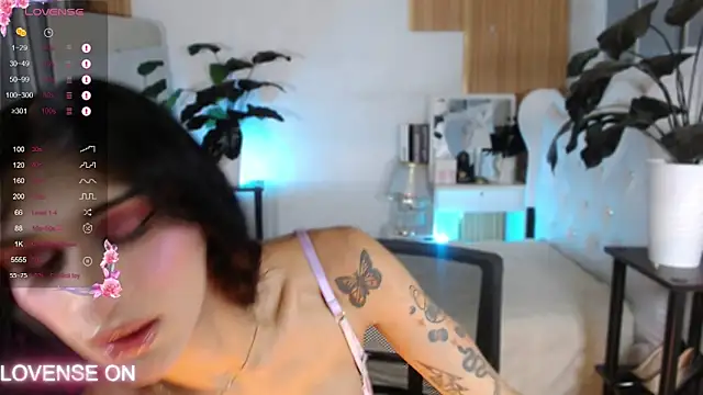 FuckDoll_Anisha_XXX live sex cam