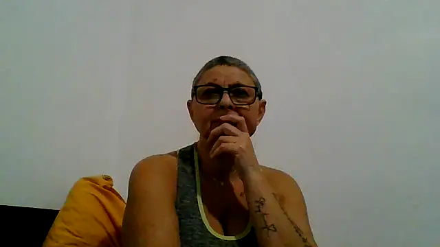 roseblak42's cam snapshot