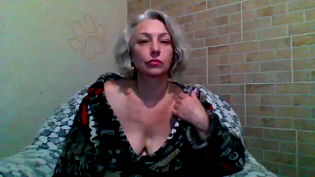 Lorie_Carrie's cam snapshot