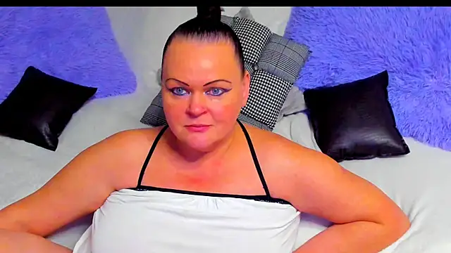 MilanaBiegert's cam snapshot