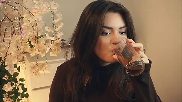 MerlynDinovo live sex cam