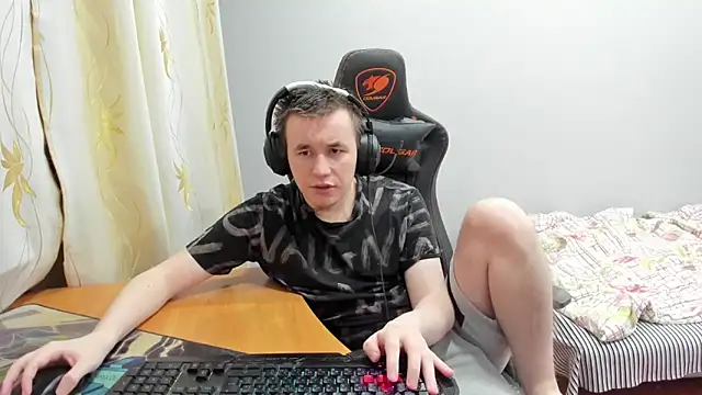 iliaskrislove live sex cam