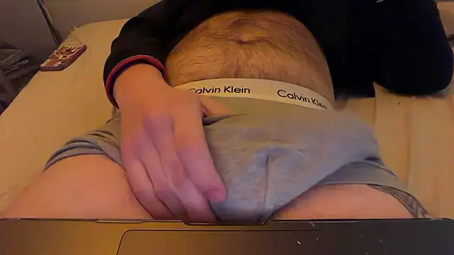 lou_is's cam snapshot