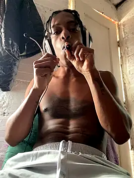 Larry-n-clouds's cam snapshot