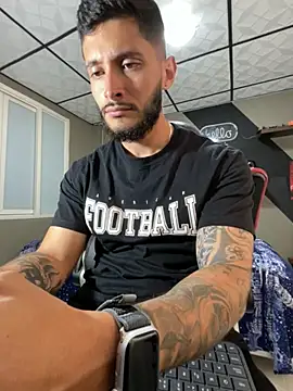 marcel_crawford96's cam snapshot