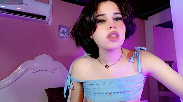 ClaudiaSophia live sex cam