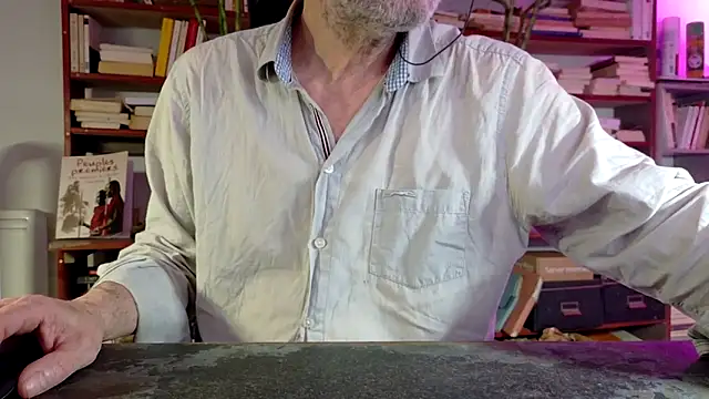 yvanbonar's cam snapshot