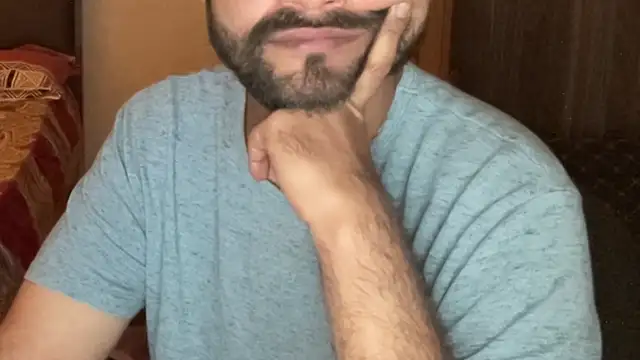 MakeMeAwareAah's cam snapshot