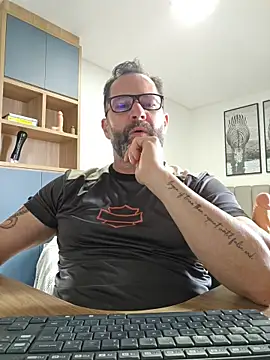 lorenzoDaddy's cam snapshot