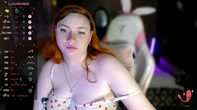 Bitchy_Lily live sex cam
