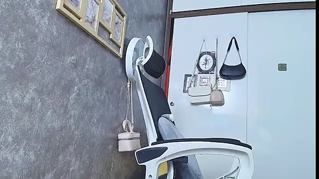 Mika_Kasumi live sex cam