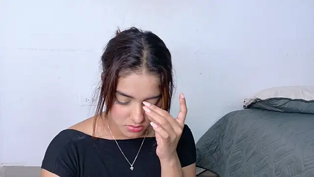 natalia_aguirre1 live sex cam