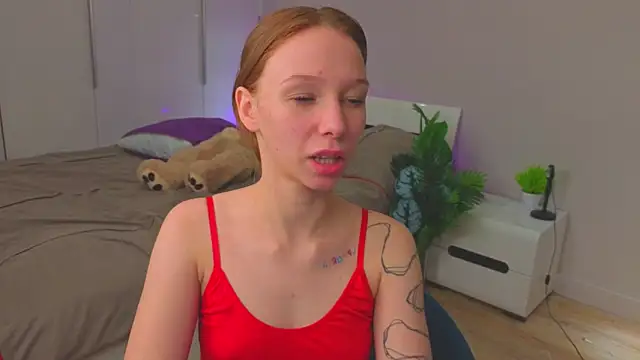 LilyPoetry_ live sex cam